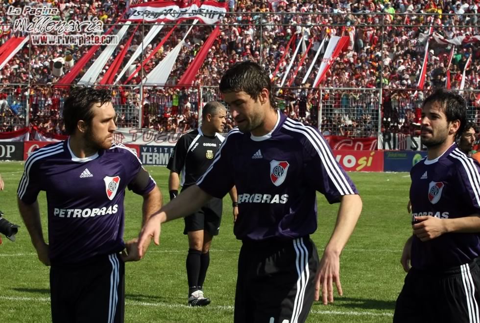 San Martín de Tucumán vs River Plate (AP 2008) 16